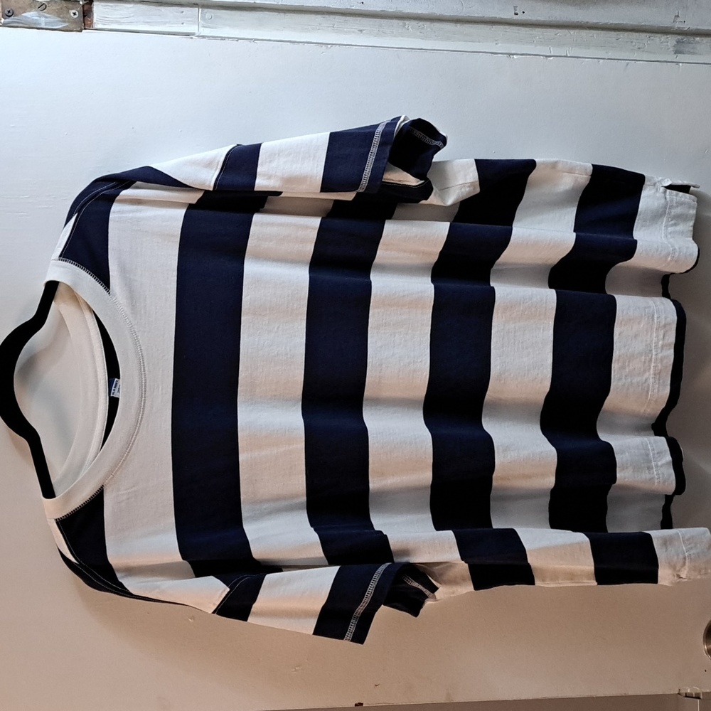 Old Navy shirt size 3X